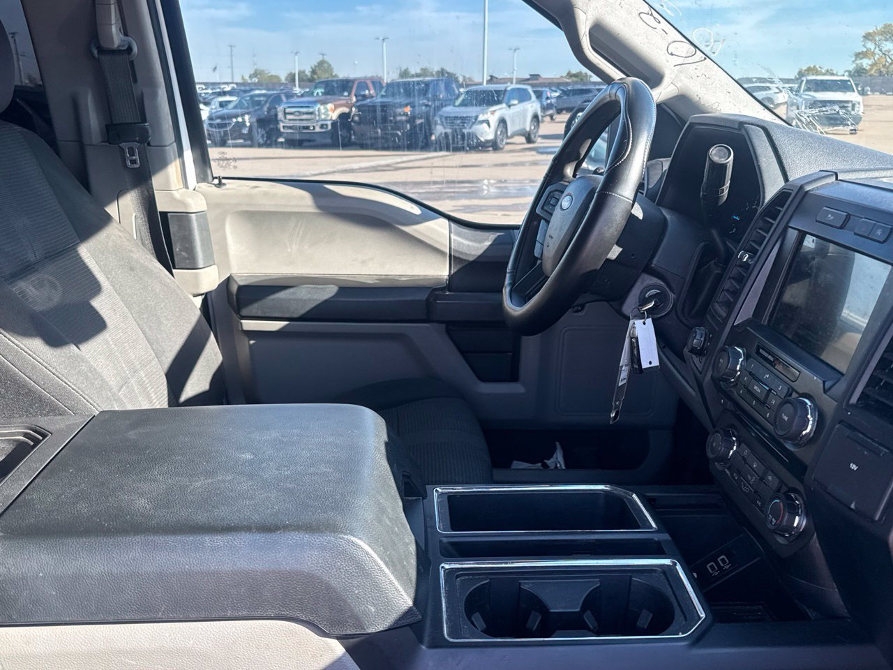 Used 2017 Ford F150 XL w/ Equipment Group 101A Mid AWD/4WD image 31