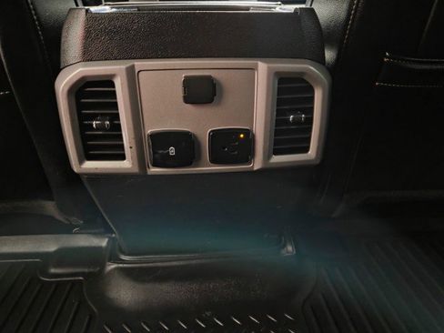 Used 2020 Ford F250 Lariat image 79