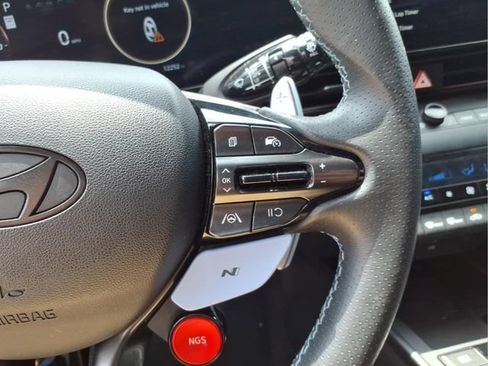 Used 2025 Hyundai Elantra N FWD image 13