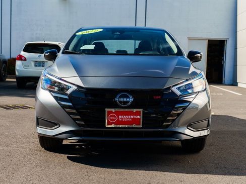 New 2025 Nissan Versa SR w/ Trunk Package image 2