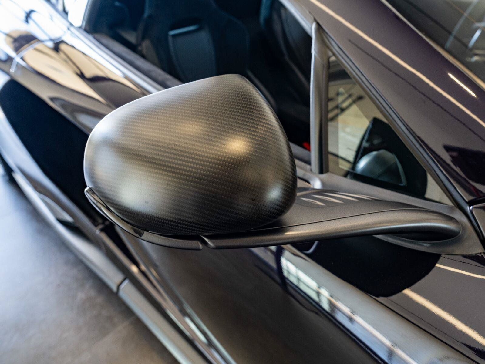 Used 2016 McLaren 675LT Coupe RWD image 22