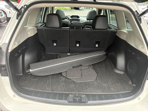 Used 2021 Subaru Forester Touring AWD/4WD image 11