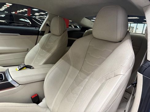 Used 2020 BMW M850i xDrive Coupe w/ M Carbon Exterior Package image 28