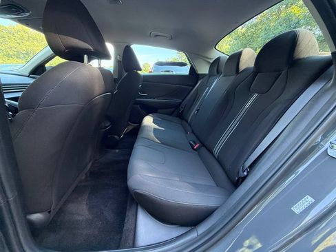 Certified 2023 Hyundai Elantra SEL w/ Convenience Package FWD image 13