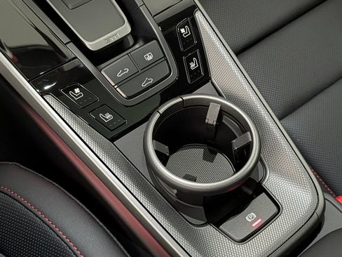 New 2026 Porsche 911 Carrera 4S AWD/4WD image 33