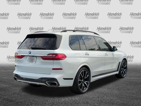 Used 2022 BMW X7 xDrive40i w/ M Sport Package AWD/4WD image 10