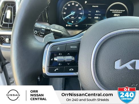 Used 2023 Kia Sorento SX Prestige image 21