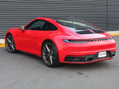 Certified 2021 Porsche 911 Carrera image 3