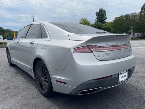 Used 2017 Lincoln MKZ Reserve FWD image 9