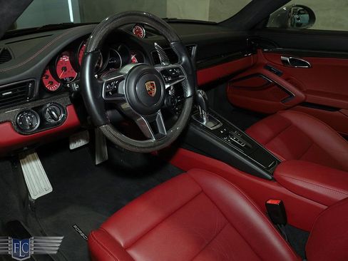 Used 2018 Porsche 911 Turbo S image 26