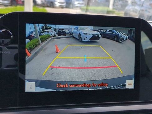 New 2026 Lexus UX 300h FWD image 20