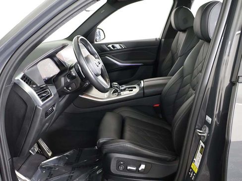 Used 2023 BMW X5 xDrive40i AWD/4WD image 34