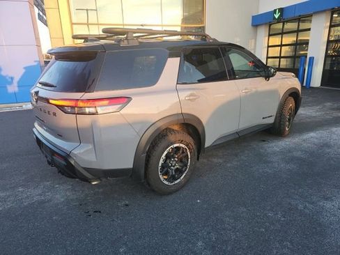 Used 2025 Nissan Pathfinder Rock Creek image 30
