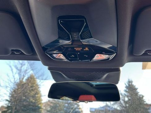 Certified 2025 BMW X2 xDrive28i image 36