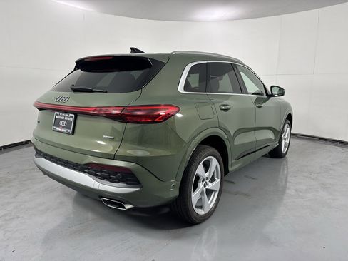 Used 2025 Audi Q5 Premium Plus w/ Premium Plus AWD/4WD image 37
