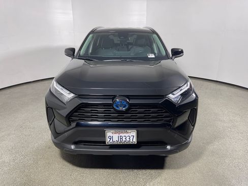 Used 2024 Toyota RAV4 XLE image 8