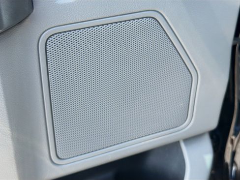 Used 2017 Ford F150 XLT w/ Equipment Group 302A Luxury image 23