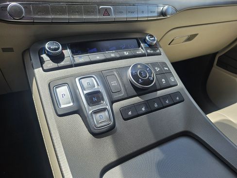 Used 2020 Hyundai Palisade Limited AWD/4WD image 14