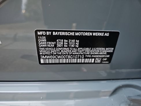 New 2026 BMW 330i Sedan w/ M Sport Package image 38