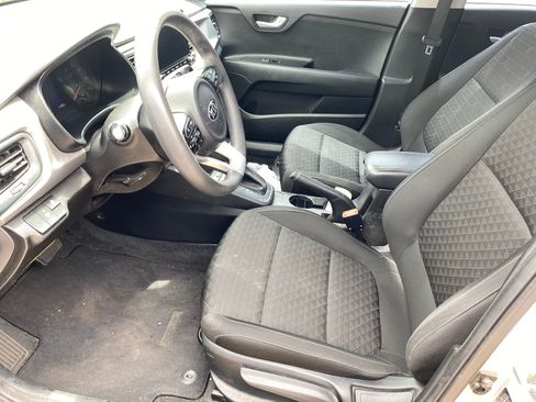 Used 2021 Kia Rio S FWD image 9
