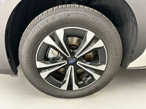 Used 2024 Subaru Solterra AWD/4WD image 35