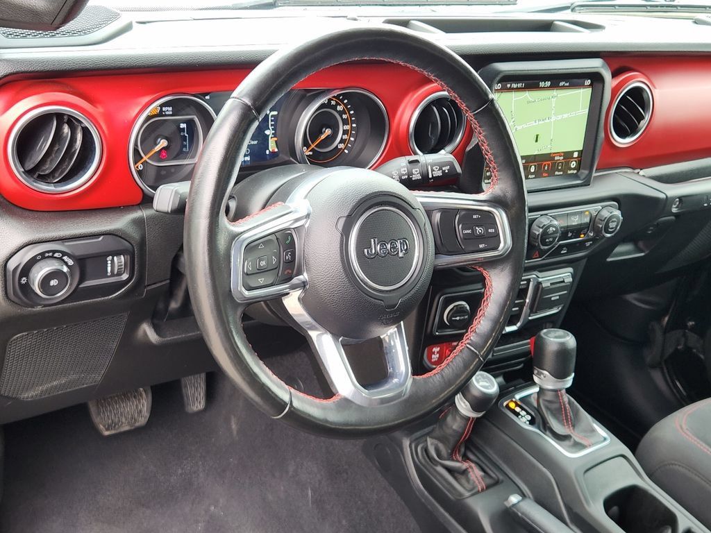 Used 2023 Jeep Wrangler Unlimited Rubicon w/ Cold Weather Group AWD/4WD image 19