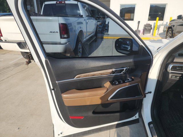 Used 2020 Kia Telluride SX w/ SX Prestige Package AWD/4WD image 46