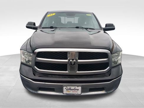 Used 2017 RAM 1500 Classic SLT AWD/4WD image 10