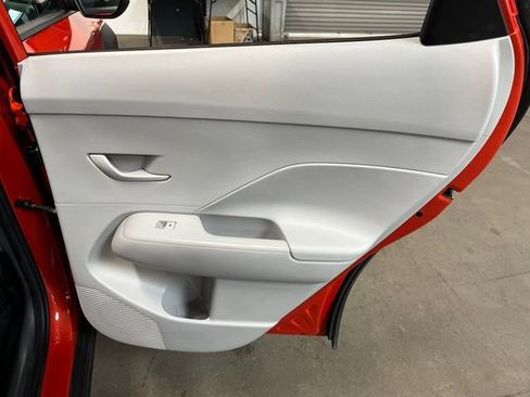 Used 2024 Hyundai Kona SEL FWD image 15