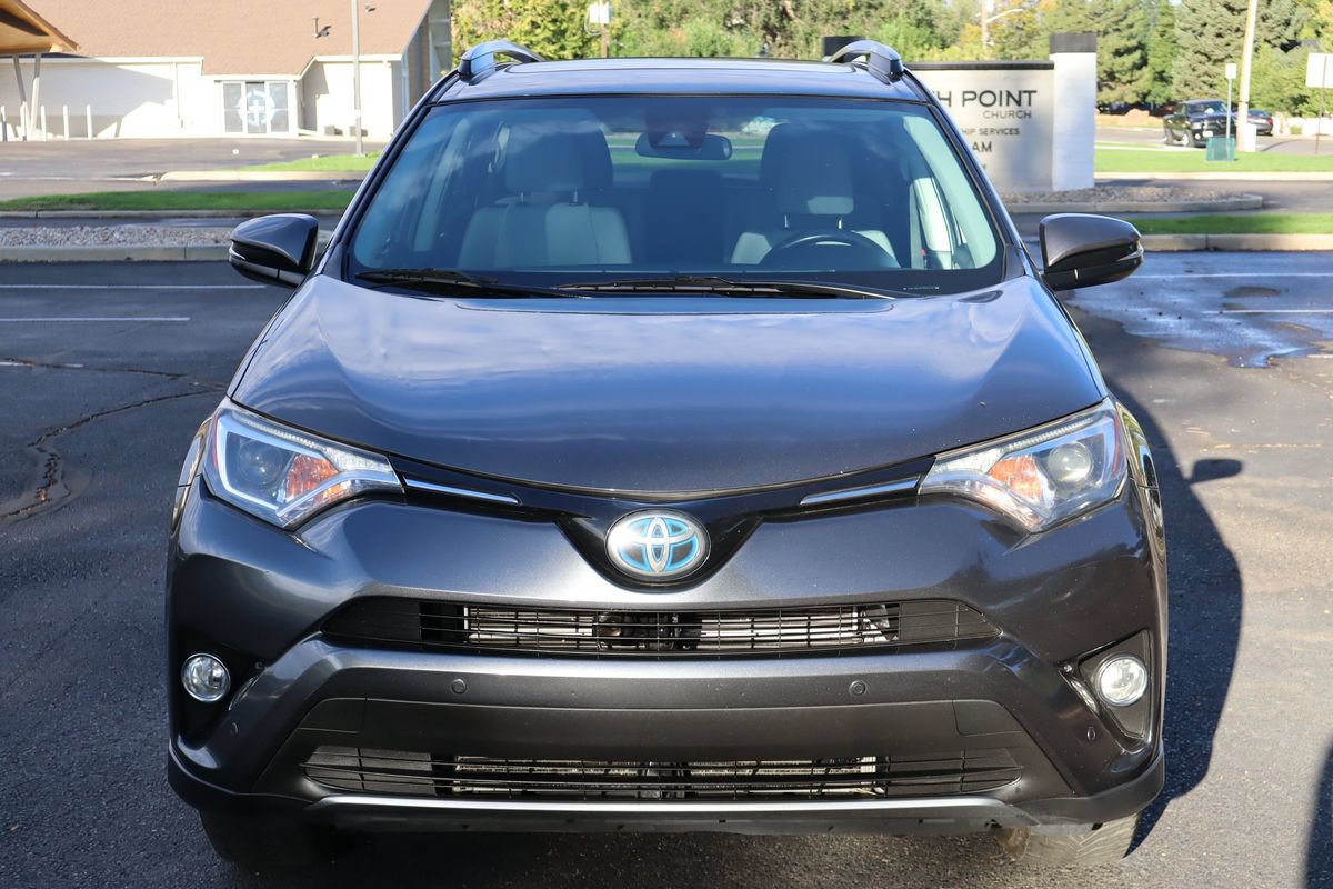 Used 2018 Toyota RAV4 XLE w/ Convenience Package AWD/4WD image 12