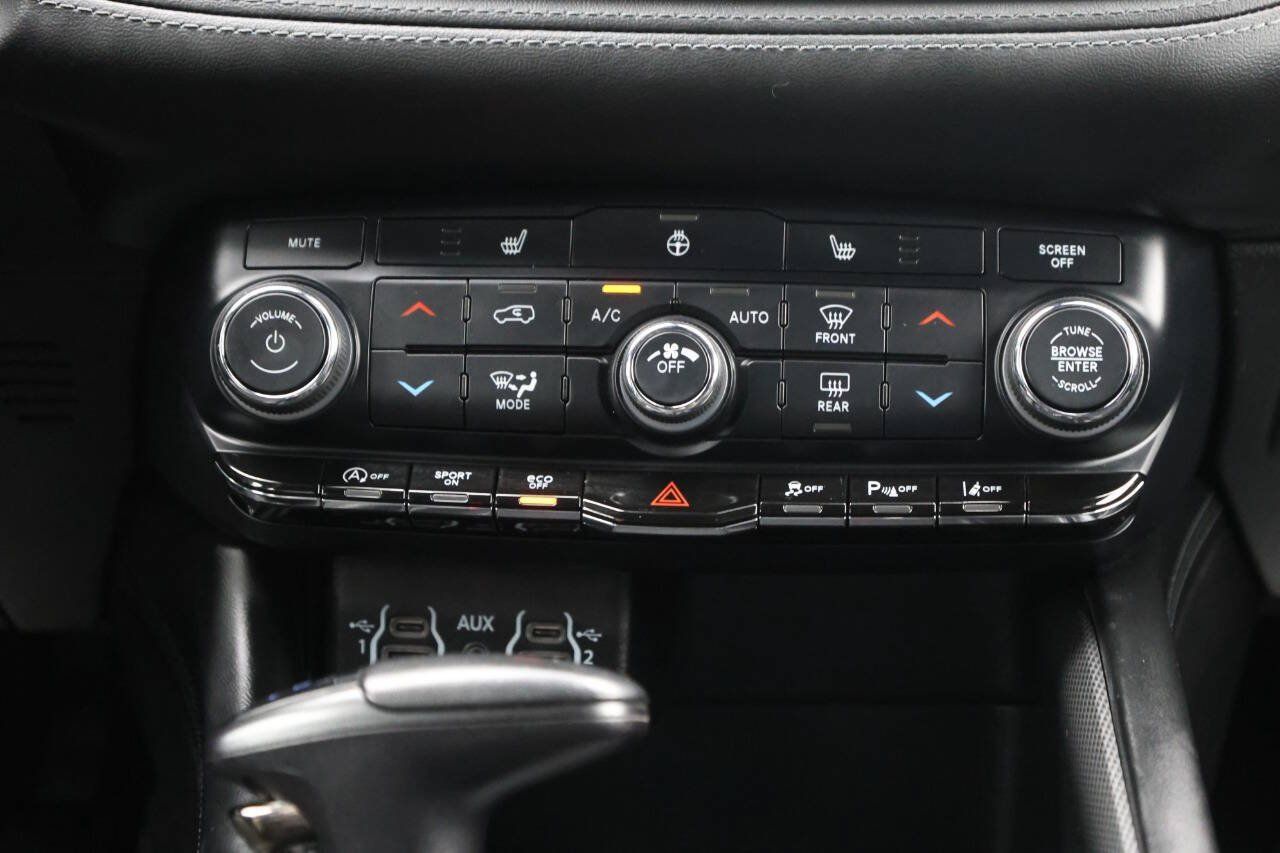 Used 2022 Dodge Durango GT AWD/4WD image 21