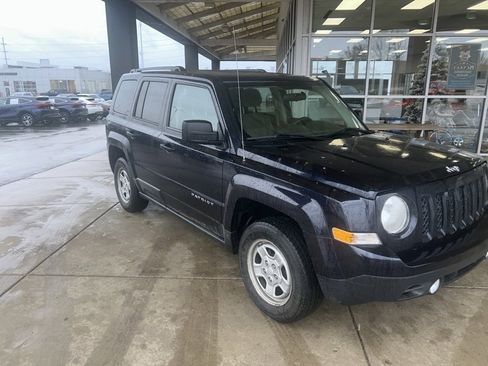 Used 2011 Jeep Patriot Sport w/ PWR Value Group image 3