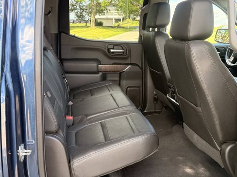 Used 2019 GMC Sierra 1500 Denali w/ Denali Ultimate Package AWD/4WD image 28