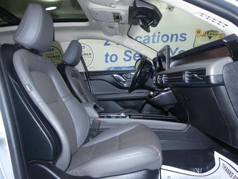 Used 2023 Lincoln Corsair Grand Touring w/ Equipment Group 301A AWD/4WD image 8