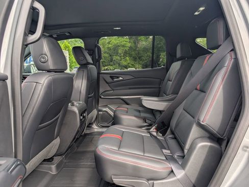 New 2026 Chevrolet Traverse RS FWD image 24