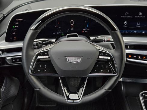 Certified 2025 Cadillac Lyriq Luxury w/ LPO, Floor Liner Package AWD/4WD image 15