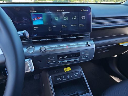 New 2026 Hyundai Kona SEL Premium FWD image 19