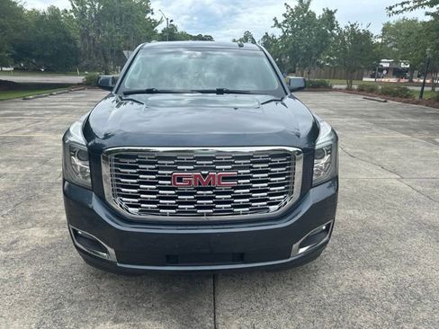 Used 2019 GMC Yukon Denali w/ Denali Ultimate Package RWD image 2