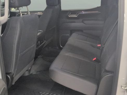 Used 2025 Chevrolet Silverado 1500 RST AWD/4WD image 18