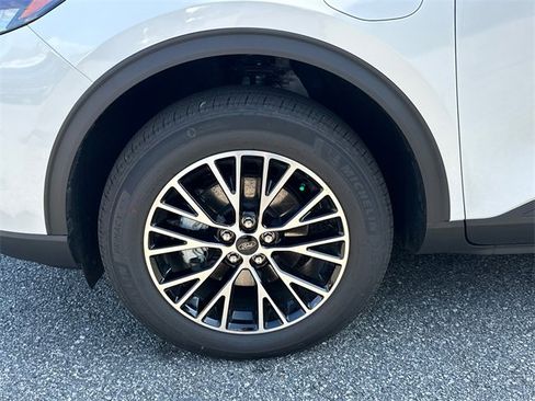 New 2025 Ford Escape SE image 12