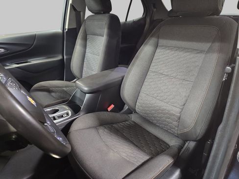 Used 2019 Chevrolet Equinox LT image 18