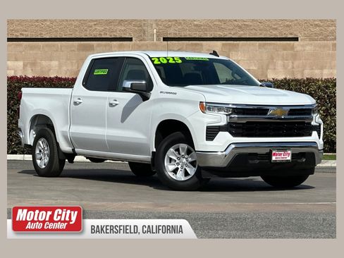 Used 2025 Chevrolet Silverado 1500 LT image 1