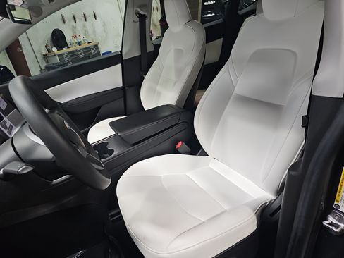 Used 2021 Tesla Model Y Performance AWD/4WD image 15