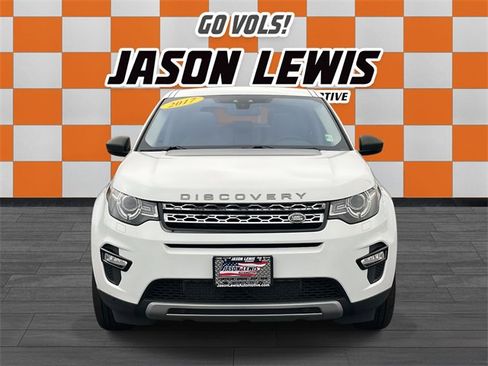 Used 2017 Land Rover Discovery Sport HSE image 9