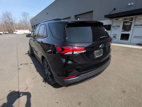 Used 2023 Chevrolet Equinox RS w/ RS Leather Package image 3