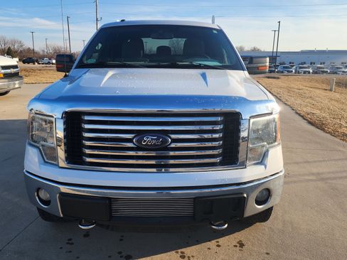 Used 2012 Ford F150 XLT w/ XLT Chrome Pkg image 2