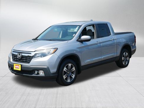 Used 2018 Honda Ridgeline RTL image 3