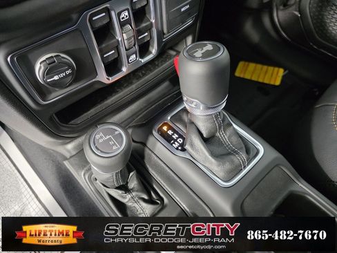 New 2025 Jeep Wrangler Unlimited Sahara image 26