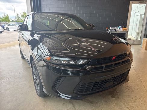 Used 2024 Dodge Hornet R/T w/ R/T Blacktop Package AWD/4WD image 1