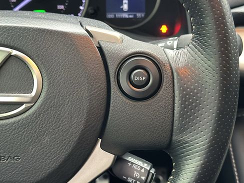 Used 2015 Lexus CT 200h w/ Navigation Package image 30